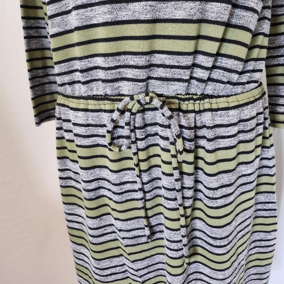 🫶🏽Striped tie waist midi dress - Picture 3 of 5